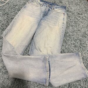 Old Navy Light Wash Straight Leg Jeans